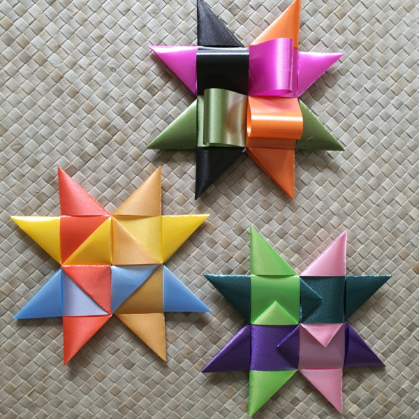 Learn how to weave a star to celebrate 16 Days of Activism and for the One Billion Stars project.